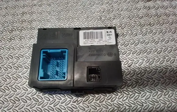 Citroen Jumpy Other control units/modules 983228080