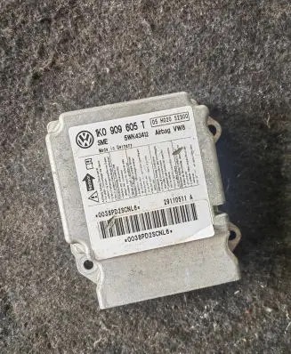 Seat Altea XL Airbag control unit/module 1K0909605T