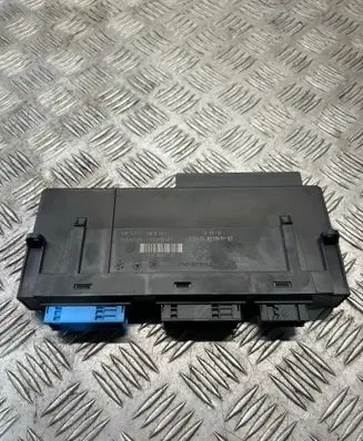 BMW 5 F10 F11 Comfort/convenience module 9228491