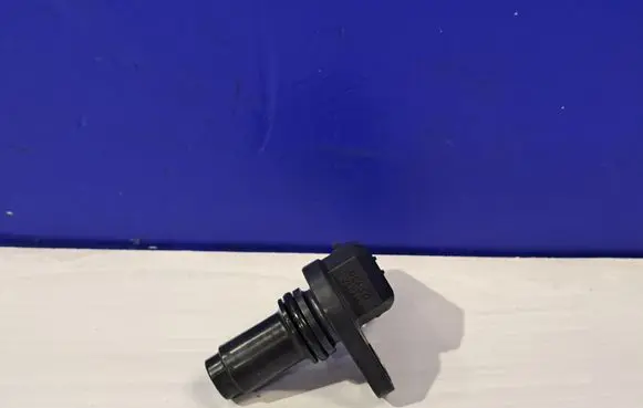Volvo XC60 Camshaft position sensor 31272689 31491073