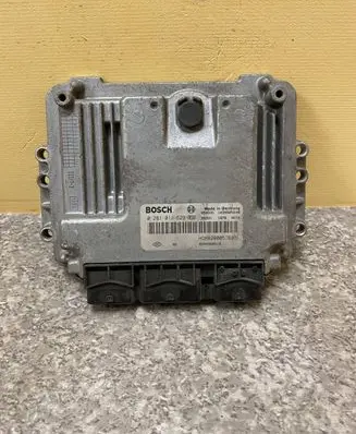 Renault Trafic II (X83) Engine control unit/module 8200329519 1039S04808 0281011529