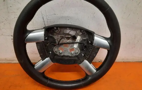 Ford Transit - Tourneo Connect Steering wheel 305522299D52