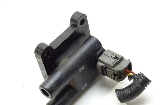 High voltage ignition coil