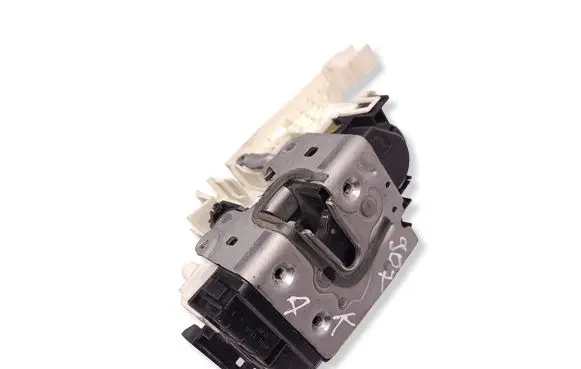 Mercedes-Benz Sprinter W907 W910 Front door lock A9077200100 A2040085899 40631268