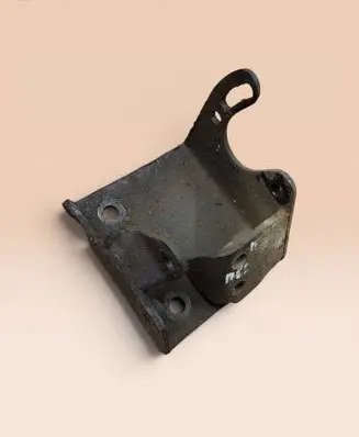 Suzuki Vitara (ET/TA) Power steering pump mounting bracket