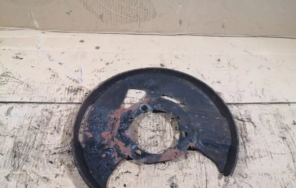 Opel Insignia A Front brake disc dust cover plate 