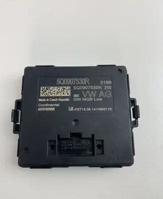 Volkswagen PASSAT B8 Gateway control module 5Q0907530R