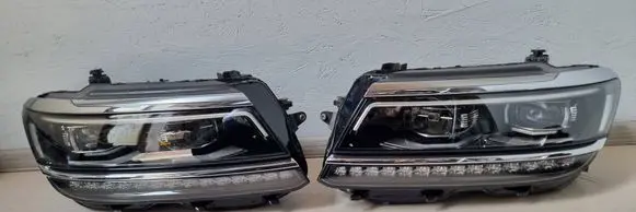 Volkswagen Tiguan Headlights/headlamps set 5NB941081A 5NB941082A