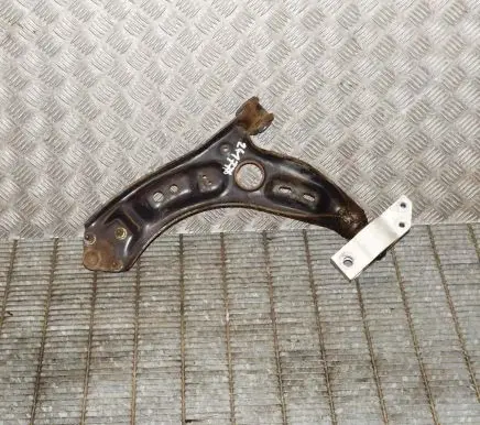 Volkswagen PASSAT B7 Front lower control arm/wishbone 3C0199231E 1K0407166C