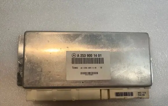 Mercedes-Benz GLC X253 C253 Air suspension control unit module (rear) A2539001401