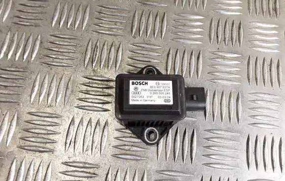 Audi A8 S8 D3 4E ESP acceleration yaw rate sensor 8E0907637A 0265005245
