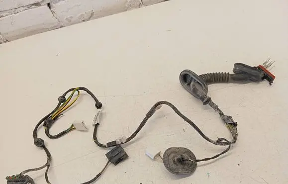 Ford Ranger Front door wiring loom AB3914241