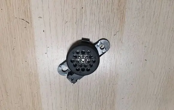 Skoda Fabia Mk2 (5J) Parking PDC sensor speaker 5Q0919279