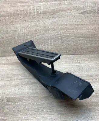 BMW X3 E83 Accelerator throttle pedal 6786287 25916010