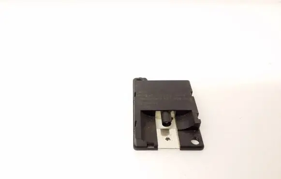 BMW X3 E83 Antenna control unit 8450692846100 921800003