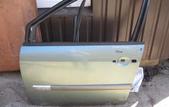 Renault Scenic II - Grand scenic II Front door