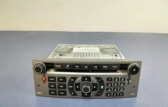 Peugeot 407 Radio/CD/DVD/GPS head unit 96601833YW
