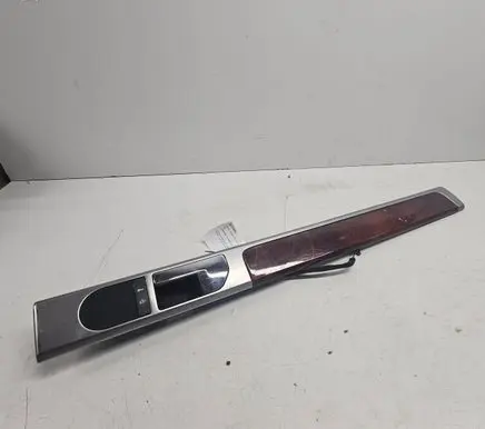 Volkswagen Touareg I Rear door interior handle 7L6867459