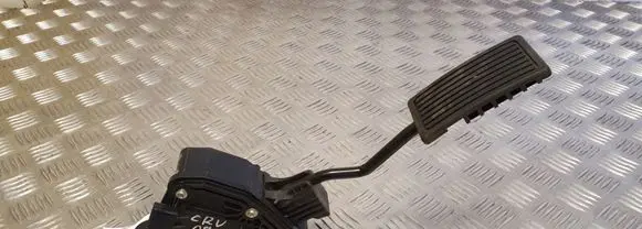 Honda CR-V Accelerator throttle pedal