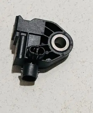 Mercedes-Benz GLC X253 C253 Airbag deployment crash/impact sensor A2139051300