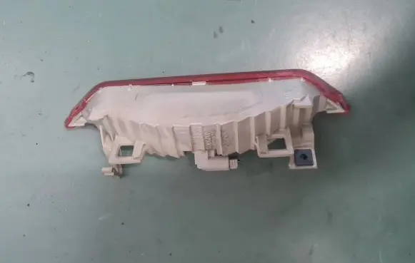 Toyota Yaris Third/center stoplight 12V18W