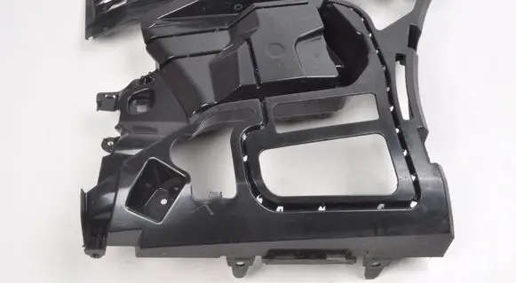 BMW 4 G22 G23 G24 G26 Front bumper mounting bracket 8075844