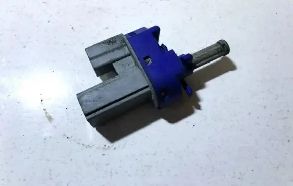 Ford Focus Brake pedal sensor switch
