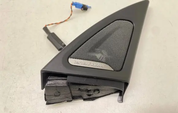 BMW 5 GT F07 Front door high frequency speaker 7197868