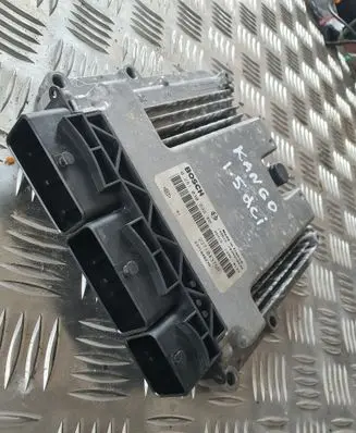Renault Captur Engine control unit/module 0281030899