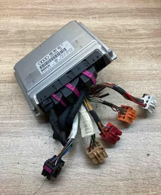 Audi A6 S6 C5 4B Engine control unit/module ECU 4B0907401T 0281010153 WITHPLUG