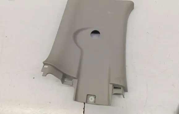 Mitsubishi L200 (C) pillar trim 7212A147ZZ