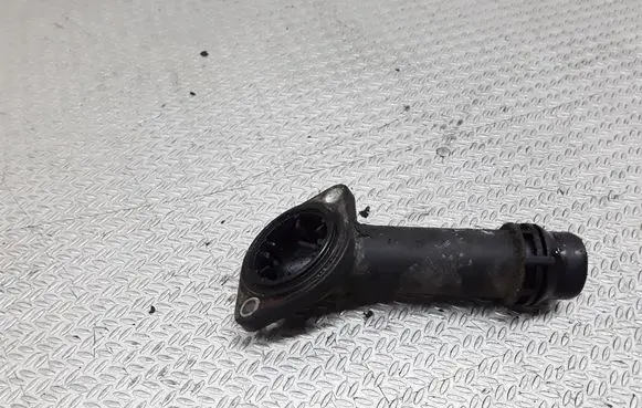 Volkswagen PASSAT B5 Thermostat housing 06B121121