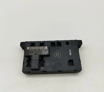 Mercedes-Benz SLK R171 Door control unit/module A1718200626