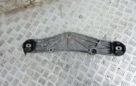 Bentley Continental Rear differential/diff mount bracket 3D0599285B