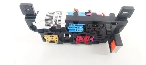 Audi A6 S6 C6 4F Fuse box set 4F0937503