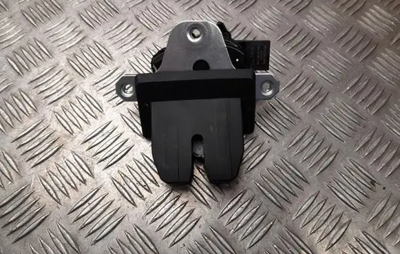 Tailgate/trunk/boot lock/catch/latch