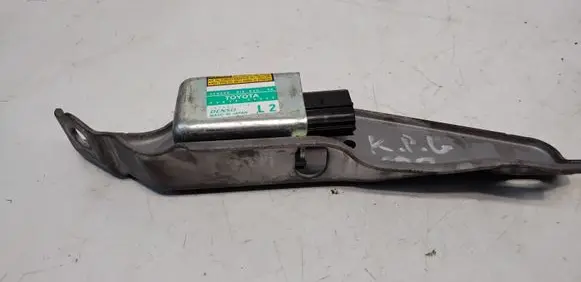 Lexus GS 300 350 430 450H Airbag deployment crash/impact sensor 8983430020 1879001781