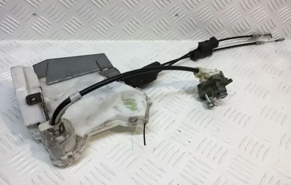 Honda Accord Front door lock