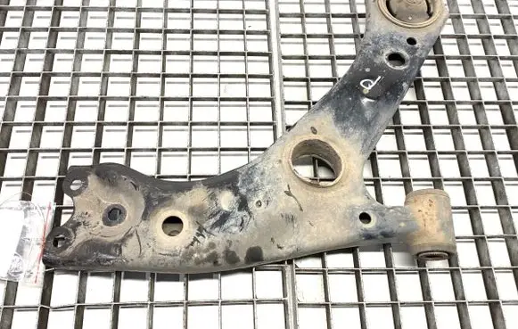 Toyota C-HR I Front control arm