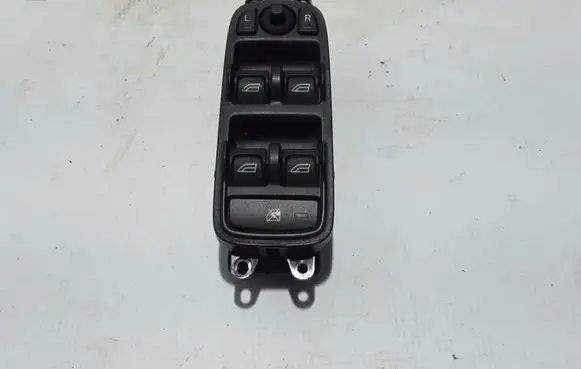 Volvo S40 Electric window control switch 30773210