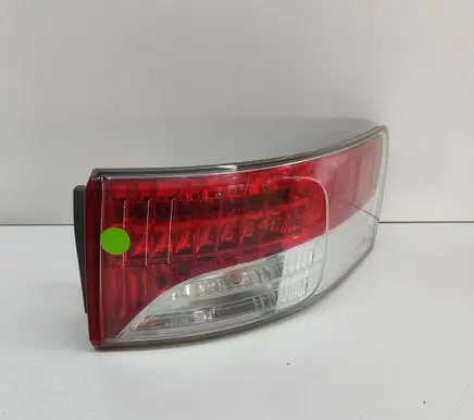 Toyota Avensis T270 Rear/tail lights 8155105260