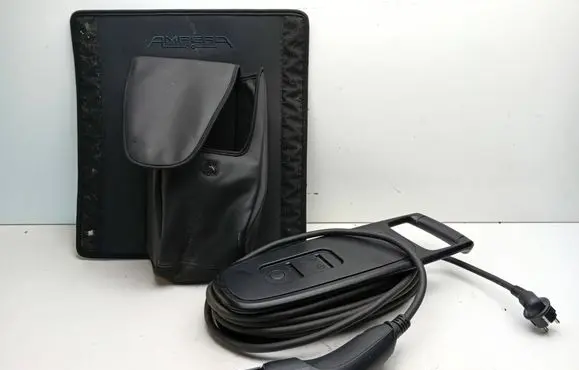Opel Ampera Electric car charging cable 