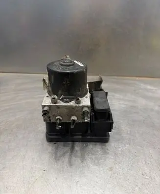 Ford Focus ABS Pump 10096001253 9N37F21136 00404071E0