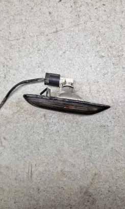 BMW 1 E81 E87 Front fender indicator light 6313693299709