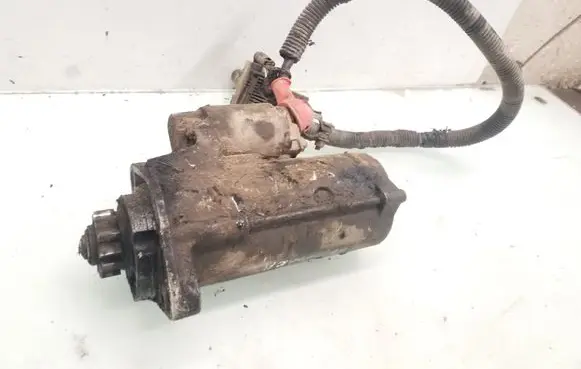 Nissan Navara D40 Starter motor 23300B330B