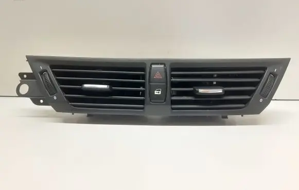 BMW X1 E84 Dash center air vent grill 2991235 64222991235 2991681