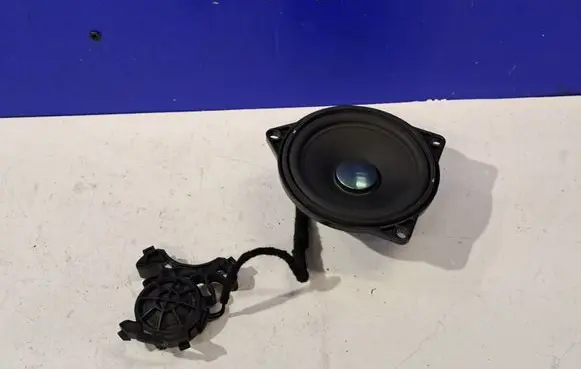 Mercedes-Benz S W221 Panel speaker A2218207502