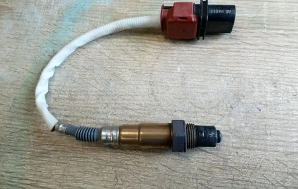 Ford Puma Lambda probe sensor FV4A-9Y460-AA