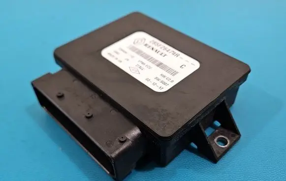 Renault Kadjar Central body control module 285F26474R IMPRK1589863