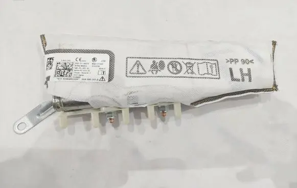 Skoda Fabia Mk4 (6VA) Seat airbag 0589P1000370 6VA880241D 651432900